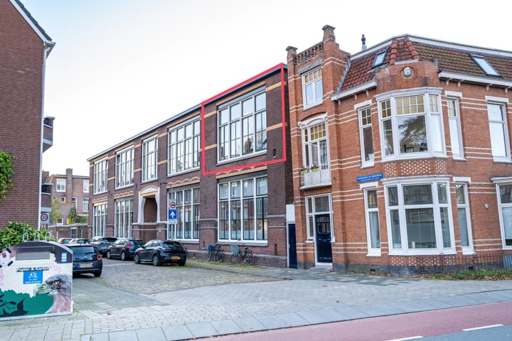 Photo of property Margaretha de Heerstraat 21, Leeuwarden