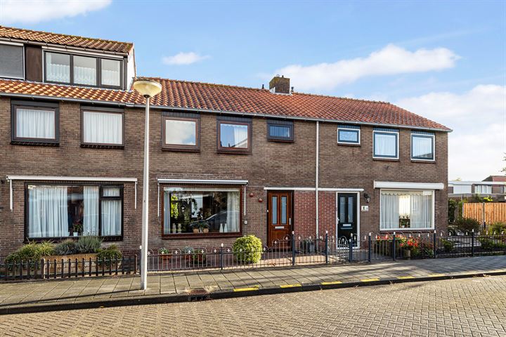 Margrietstraat 4 in Zuidland