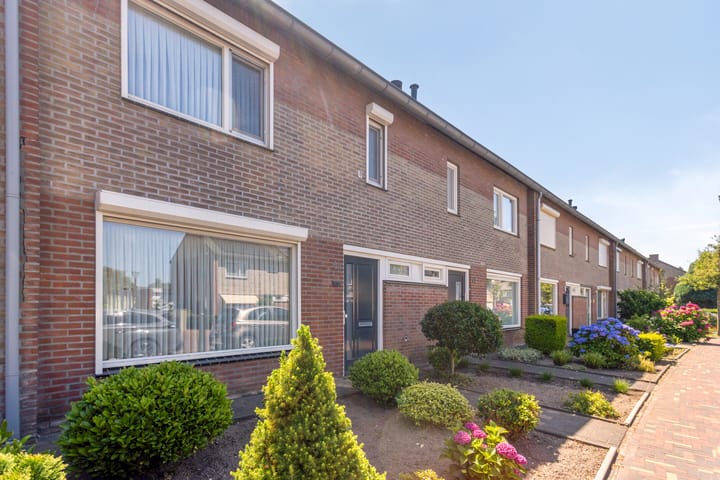 Photo of property Margrietstraat 44, Mierlo