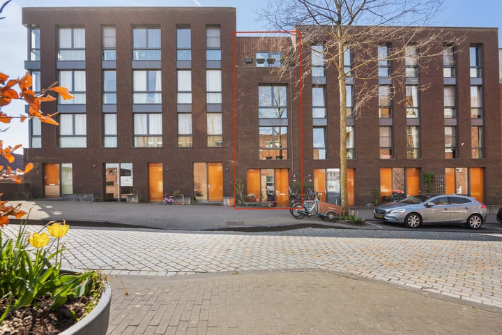 Photo of property Maria Austriastraat 38, Amsterdam