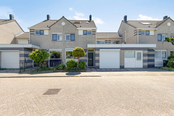 Maria Kleine-Gartmanstraat 36 in Spijkenisse