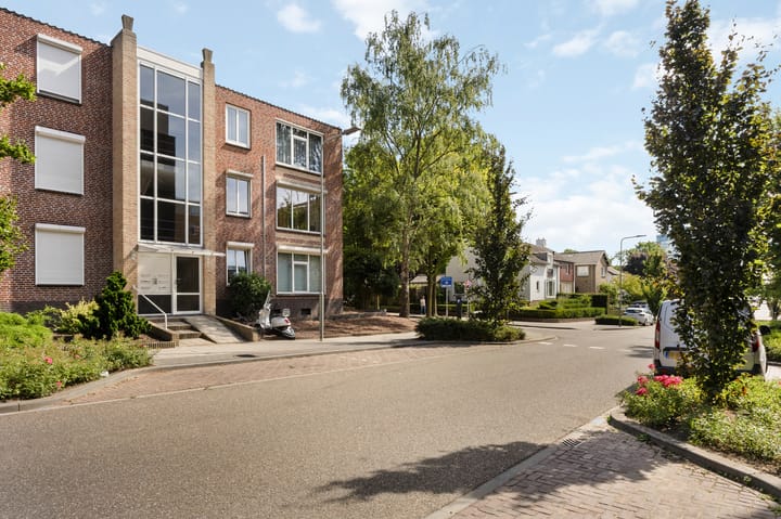 Maria Theresialaan 81 in Roermond photo