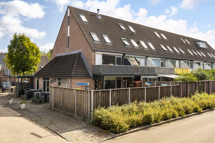 Maria van Osstraat 4 in Ede