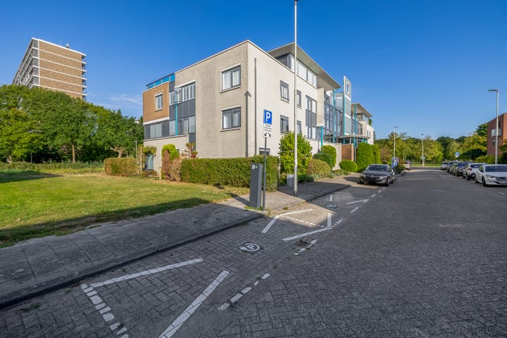 Marie van Eijsden-Vinkstraat 23 in Rotterdam