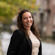 Foto van Marije van Dongen, Secretaresse bij Ooms Makelaars Dordrecht