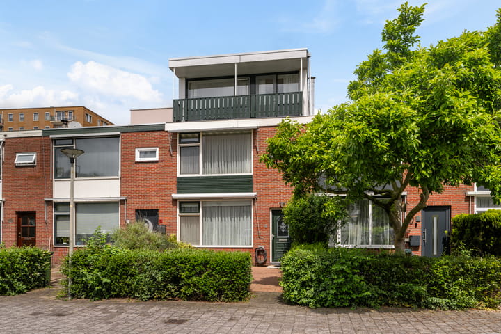 Marinus van der Stoepstraat 8 in Vlaardingen