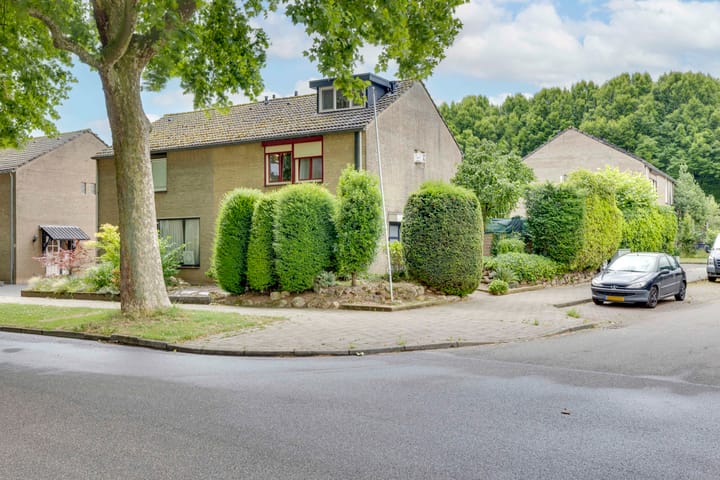 Marisstraat 17 in Geleen