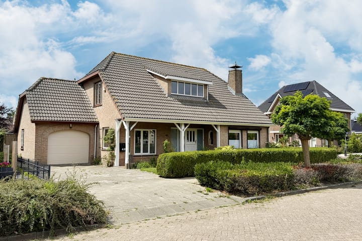 Markiezenlaan 42 in Standdaarbuiten