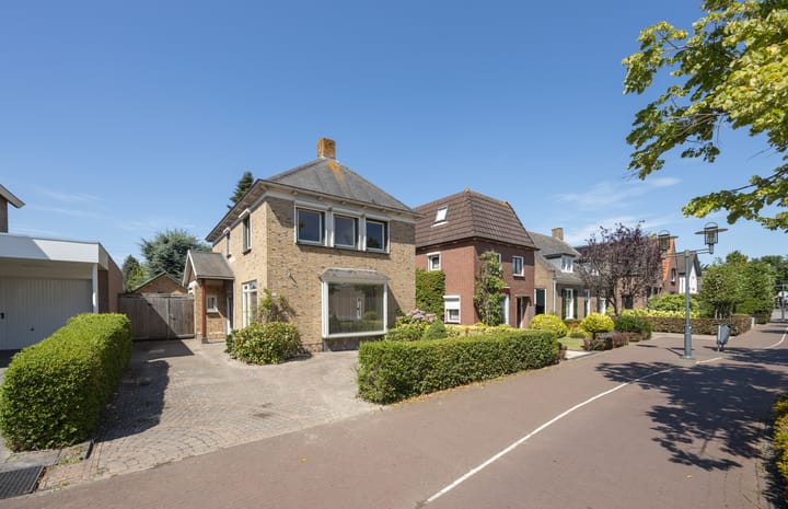 Photo of property Markt 103, Etten-Leur