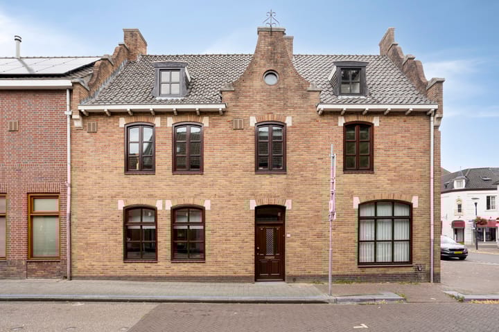 Markt 20 in Beek foto