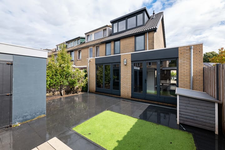 Photo of property Marmot 11, Hellevoetsluis