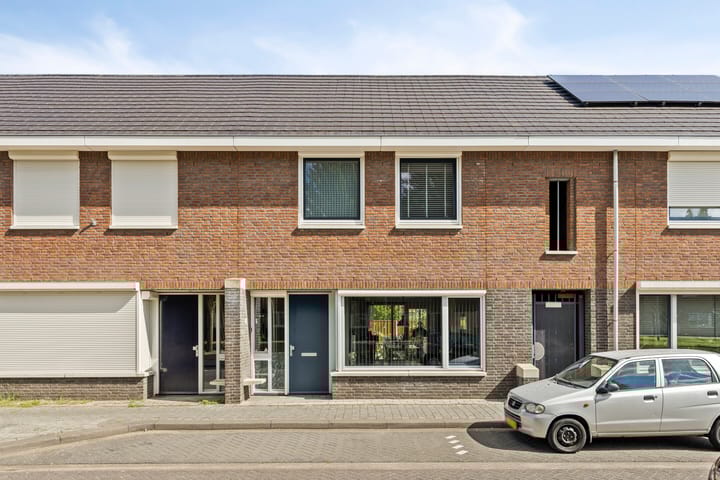 Marmotstraat 19 in Helmond foto