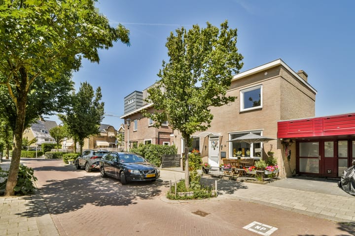 Marnix van Sint Aldegondestraat 13 in Zandvoort