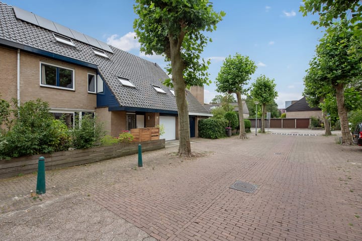 Marshallplein 8 in Rijswijk