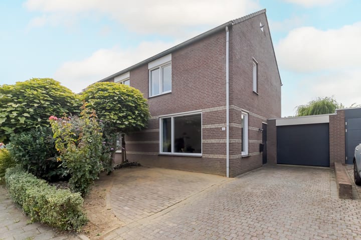 Photo of property Marsstraat 32, Sittard