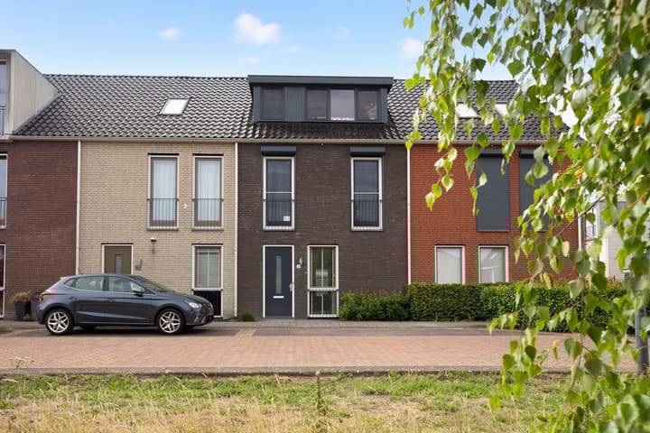 Martien Coppensstraat 14 in Waalwijk