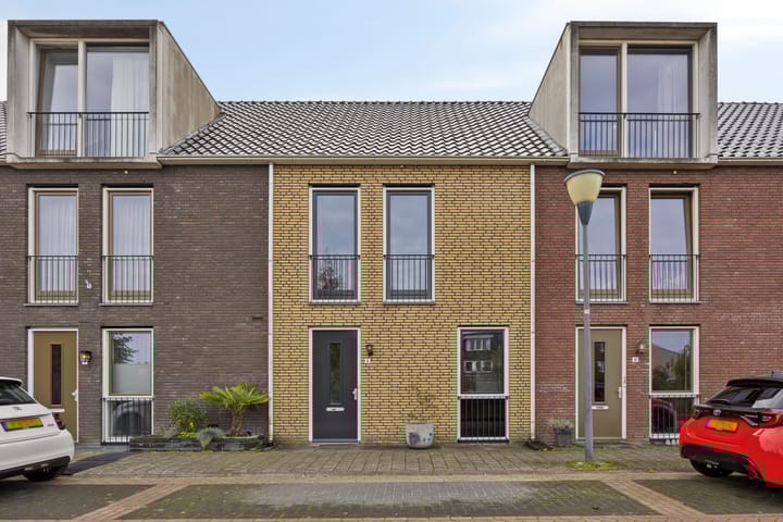 Martien Coppensstraat 8 in Waalwijk