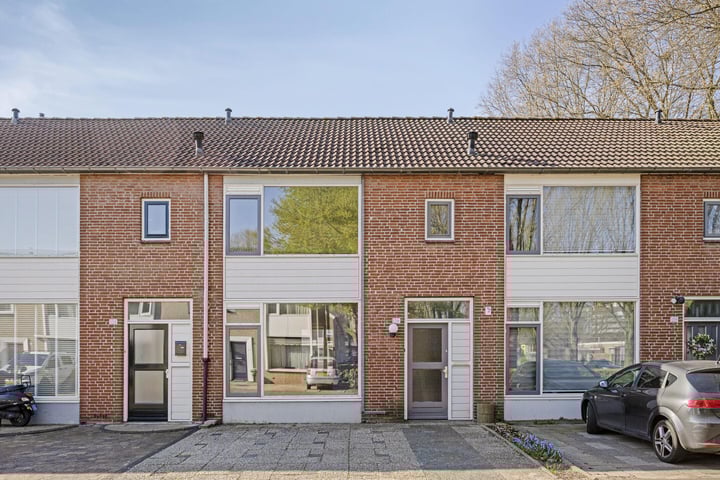 Mascagnistraat 136 in Tilburg