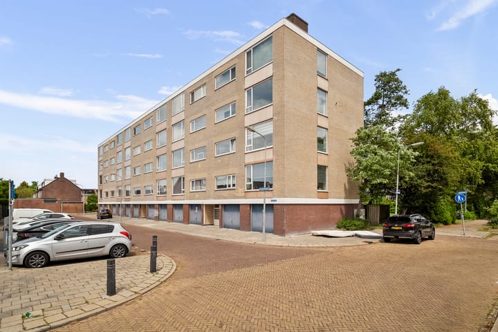Mascagnistraat 70 in Heemskerk