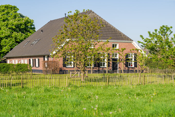 Masselinklaan 8 in Sinderen