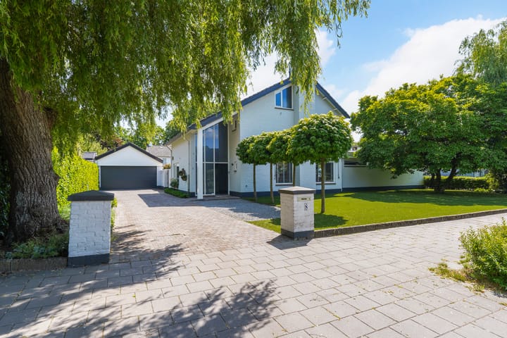 Foto van woning Massenetlaan 8, Tilburg