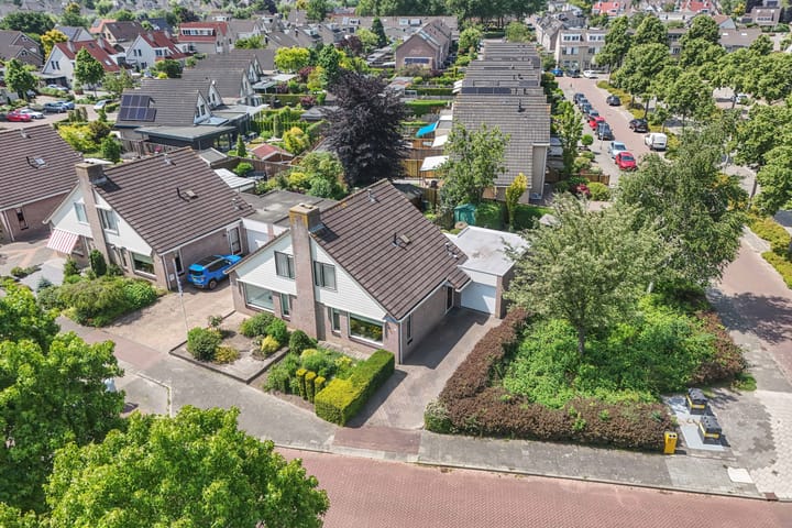 Mastenbroek 2 in Emmeloord