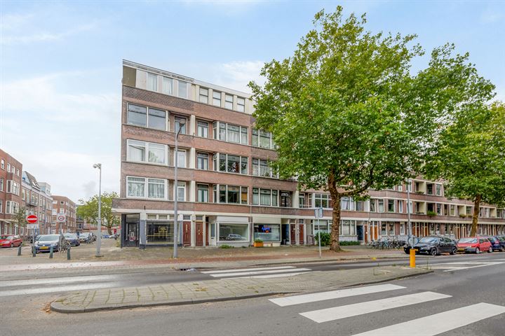 Mathenesserweg 80C in Rotterdam