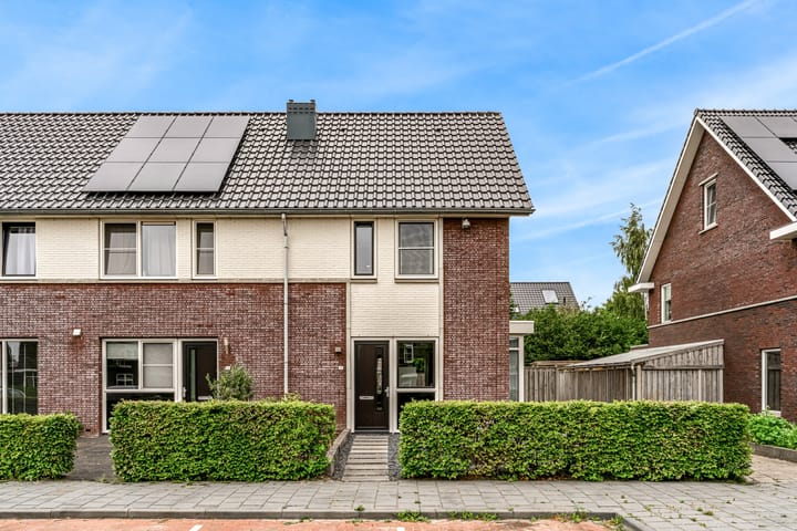 Mathilde Wibautsingel 53 in Emmeloord