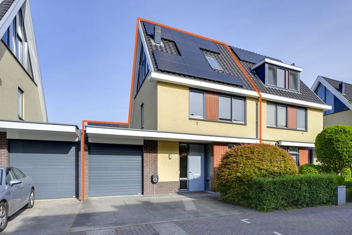 Photo of property Mattenbieslaan 47, Vleuten