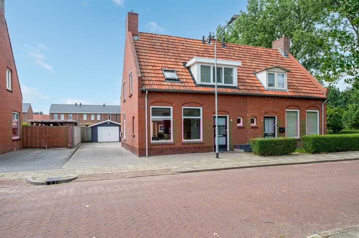 Mattheus Mulderstraat 4 in Sappemeer