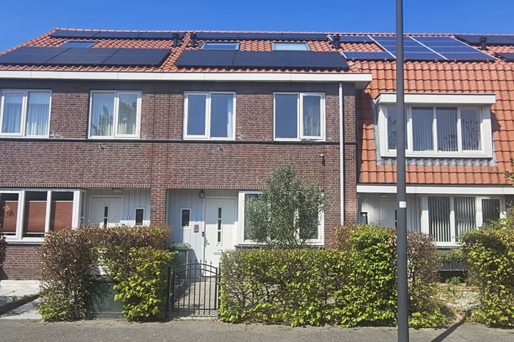 Photo of property Maurice de Vlaminckstraat 31, Rotterdam