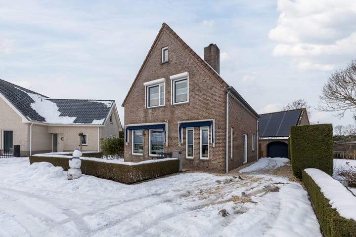 Mauritiusstraat 5 in Langeweg foto