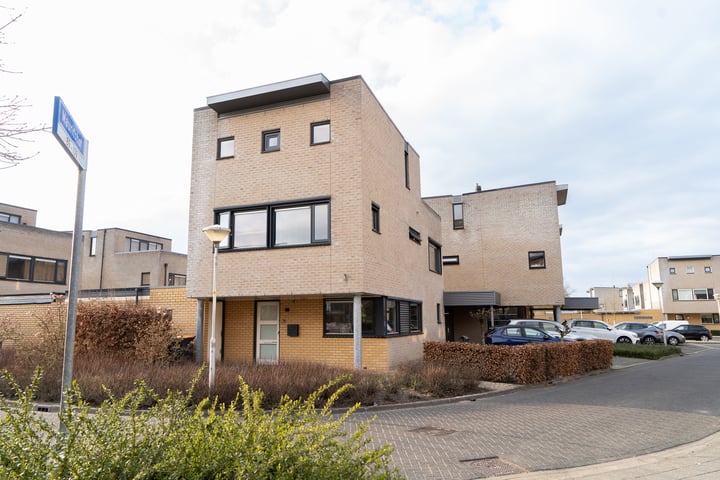 Photo of property Mauritshof 36, Vriezenveen