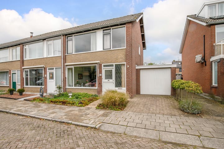 Mauritsstraat 14 in Moerkapelle