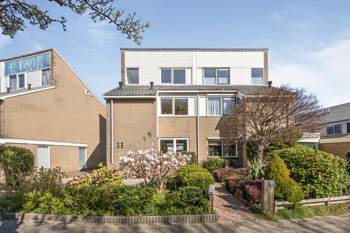 Mauritsstraat 4 in 't Zand photo