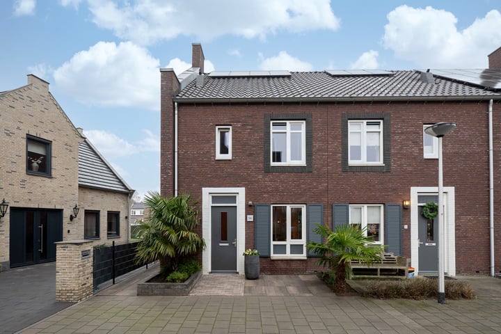 Maximastraat 56 in St. Willebrord