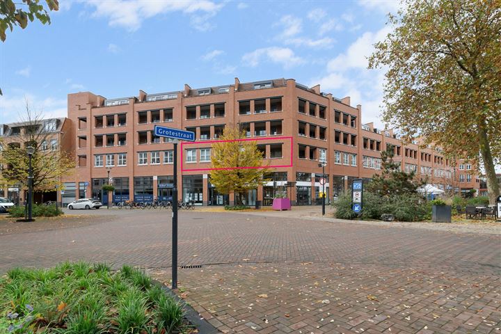 Máximastraat 6-11 in Nijverdal