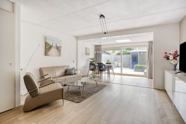Photo of property Mazurkastraat 22, Barendrecht