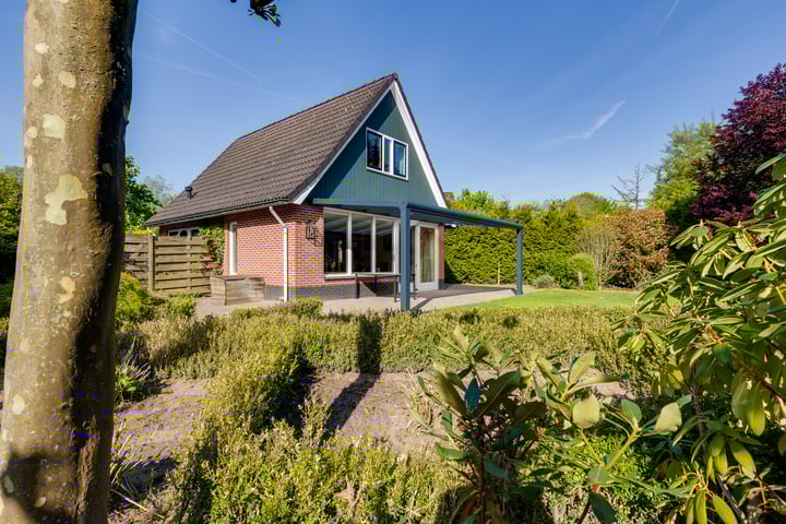 Meekertweg 8-68 in Winterswijk