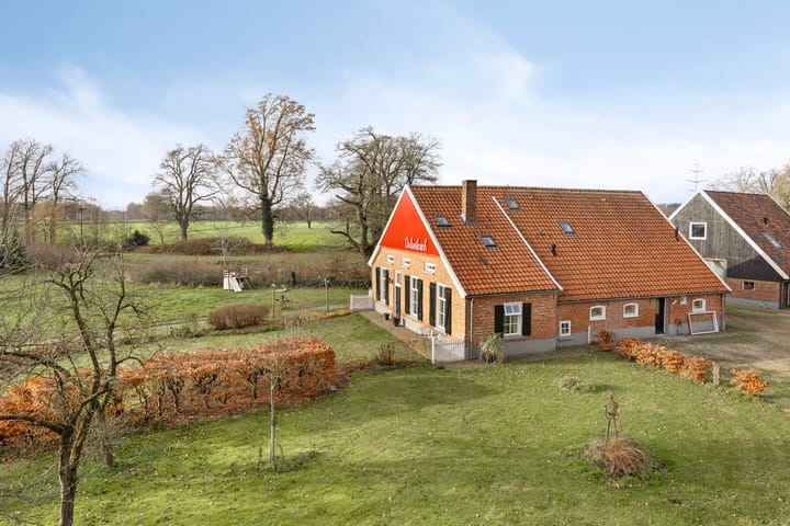 Meenkmolenweg 27 in Winterswijk Corle