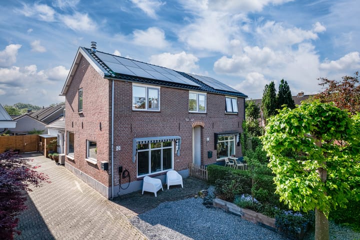 Meentsestraat 55 in Giesbeek