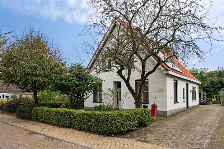 Meentsestraat 83 in Giesbeek