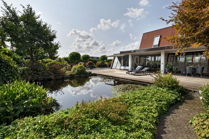 Meerewijck 15 in Leimuiden