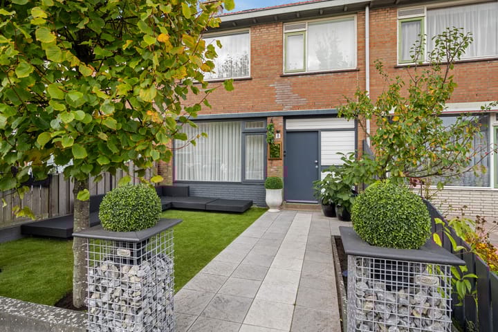 Meerkoetstraat 8 in Capelle aan den IJssel