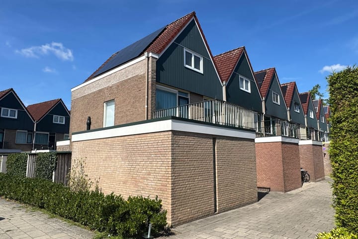 Meerkolstraat 1 in Oldenzaal
