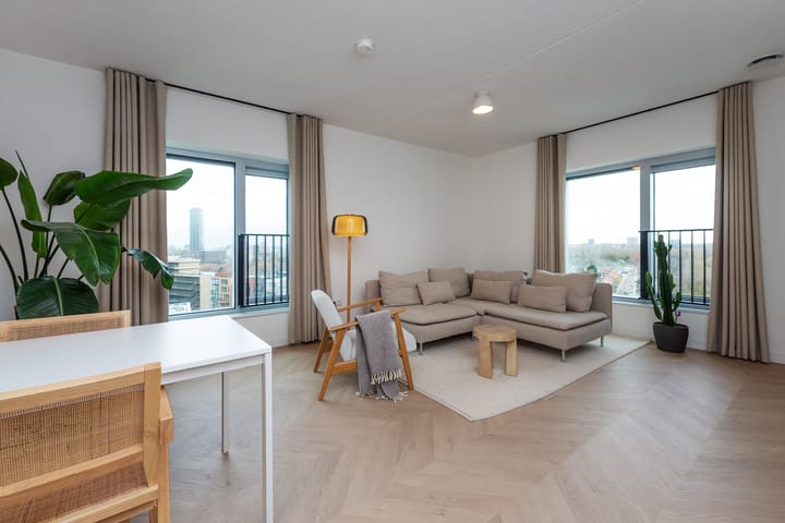 Meerluchtlaan 128 in Amsterdam foto