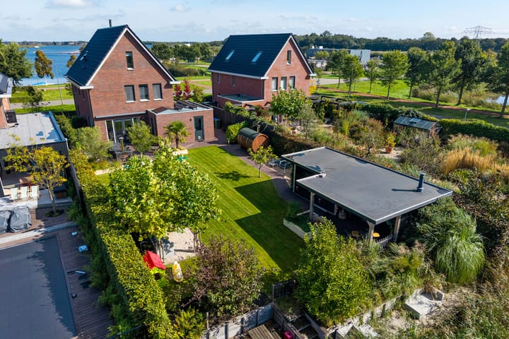 Foto von Haus Meeroeverslaan 257, Meerstad