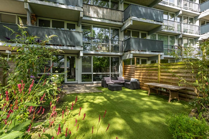 Photo of property Meerpaal 131, Groningen