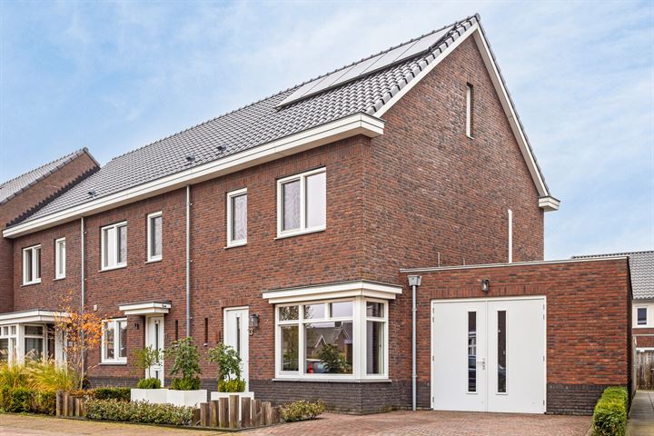 Meester de Weertstraat 13 in Oirschot