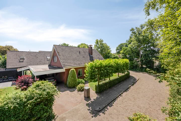 Meester Holtropstraat 26 in Bruchterveld